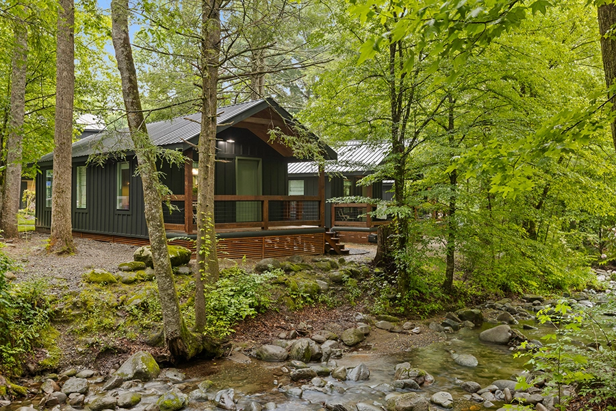 Roamstead Smoky Mountains